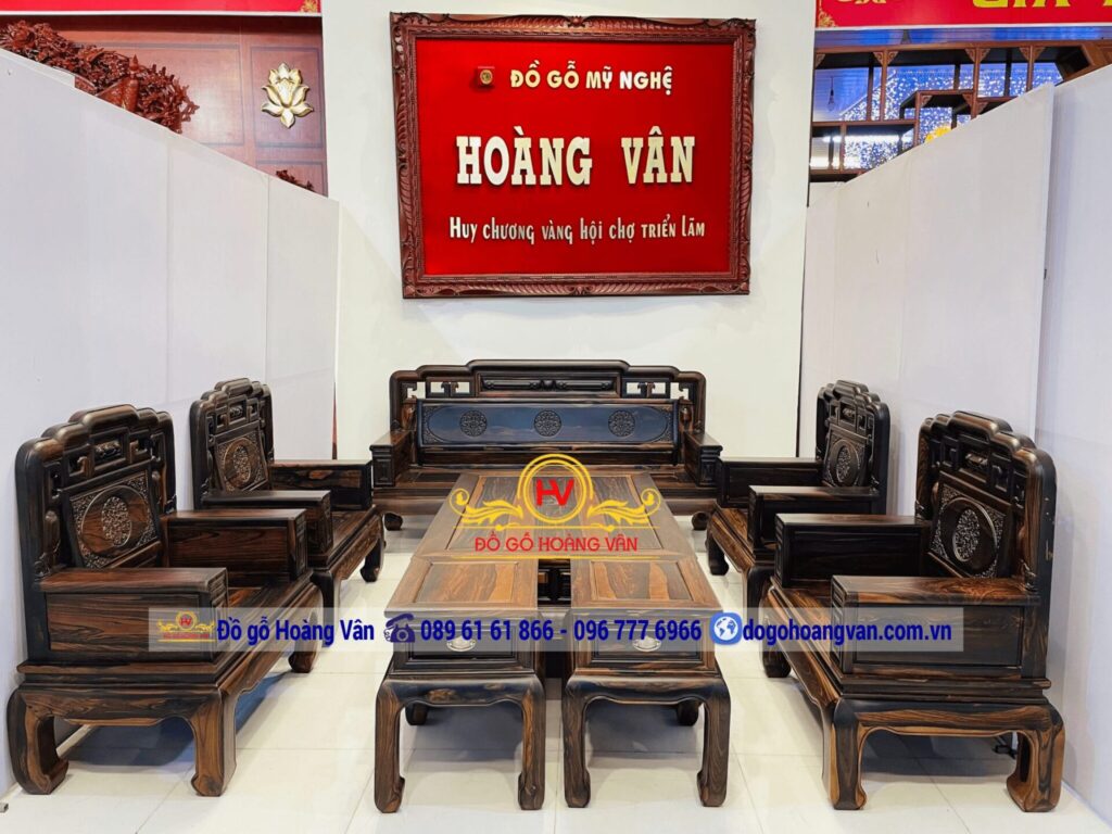 5 Lý do bạn nên đầu tư giường ngủ gỗ hương cho phòng ngủ 3 Những mẫu bàn ghế gỗ mun đẹp