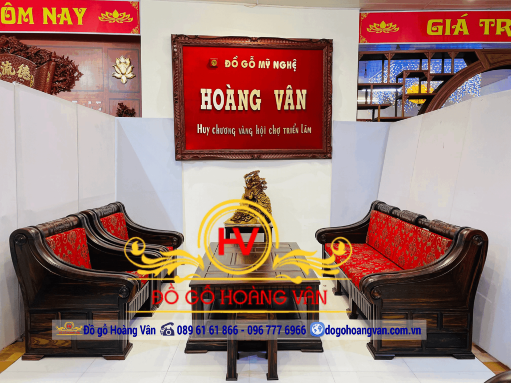 5 Lý do bạn nên đầu tư giường ngủ gỗ hương cho phòng ngủ 8 Những mẫu bàn ghế gỗ mun đẹp
