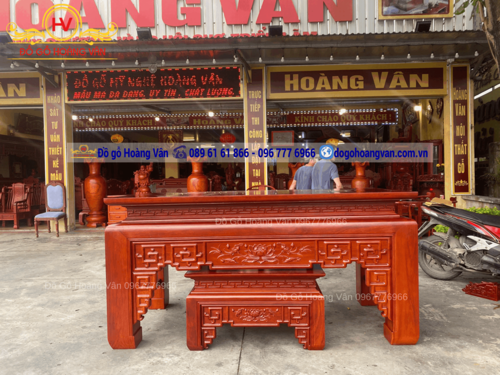 bàn thờ gỗ tự nhiên