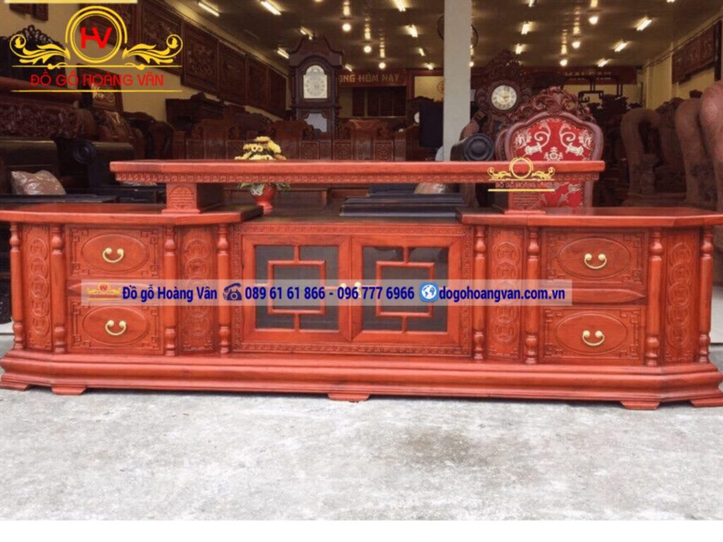 5 Lý do bạn nên đầu tư giường ngủ gỗ hương cho phòng ngủ 2 Chiêm ngưỡng top 10 mẫu kệ tivi gỗ tự nhiên đẹp đang gây sốt trên thị trường