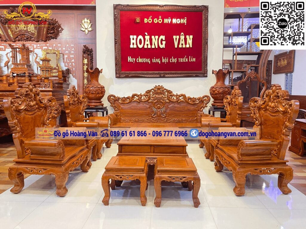 chọn mua bàn ghế gỗ