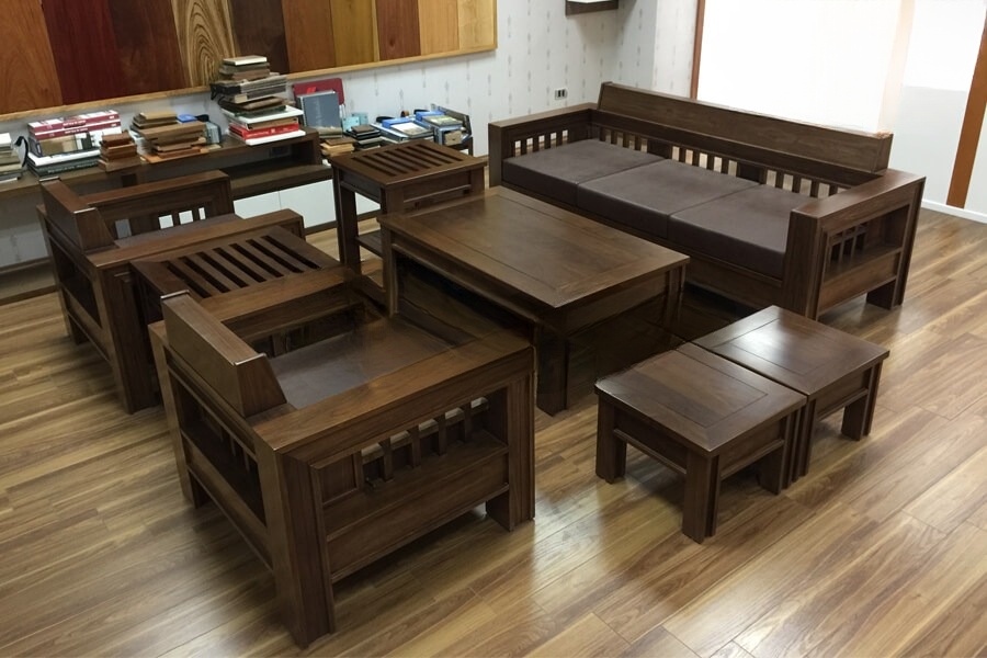 nội thất được sản xuất bằng gỗ gụ