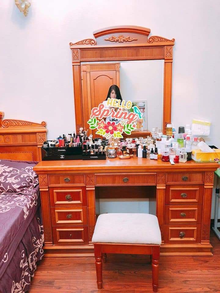 mẫu bàn trang điểm hiện đại đẹp