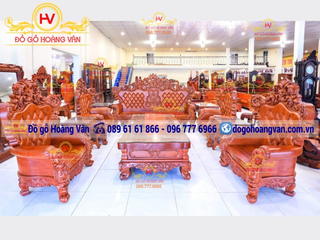 bộ sưu tập bàn ghế hoàng gia